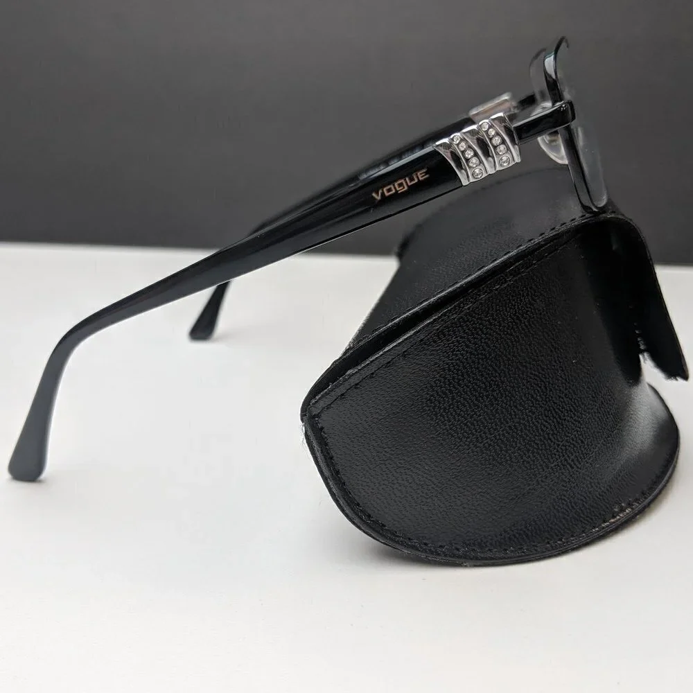 Vogue Eyewear lens 54